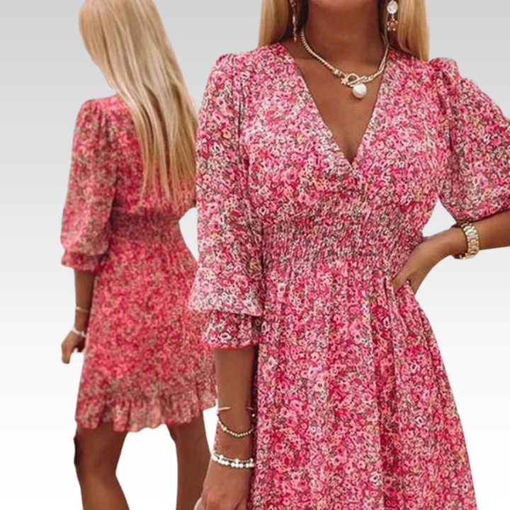 June | Schönes Kleid
