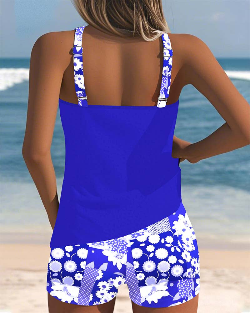Sabrina | Zweiteiliger Badeanzug mit bequemem Sitz und blumigem Strandstil
