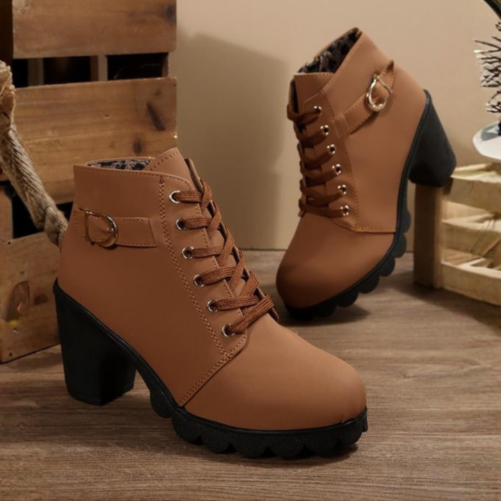 HELEN | Chunky Schnürstiefeletten mit Metallschnalle