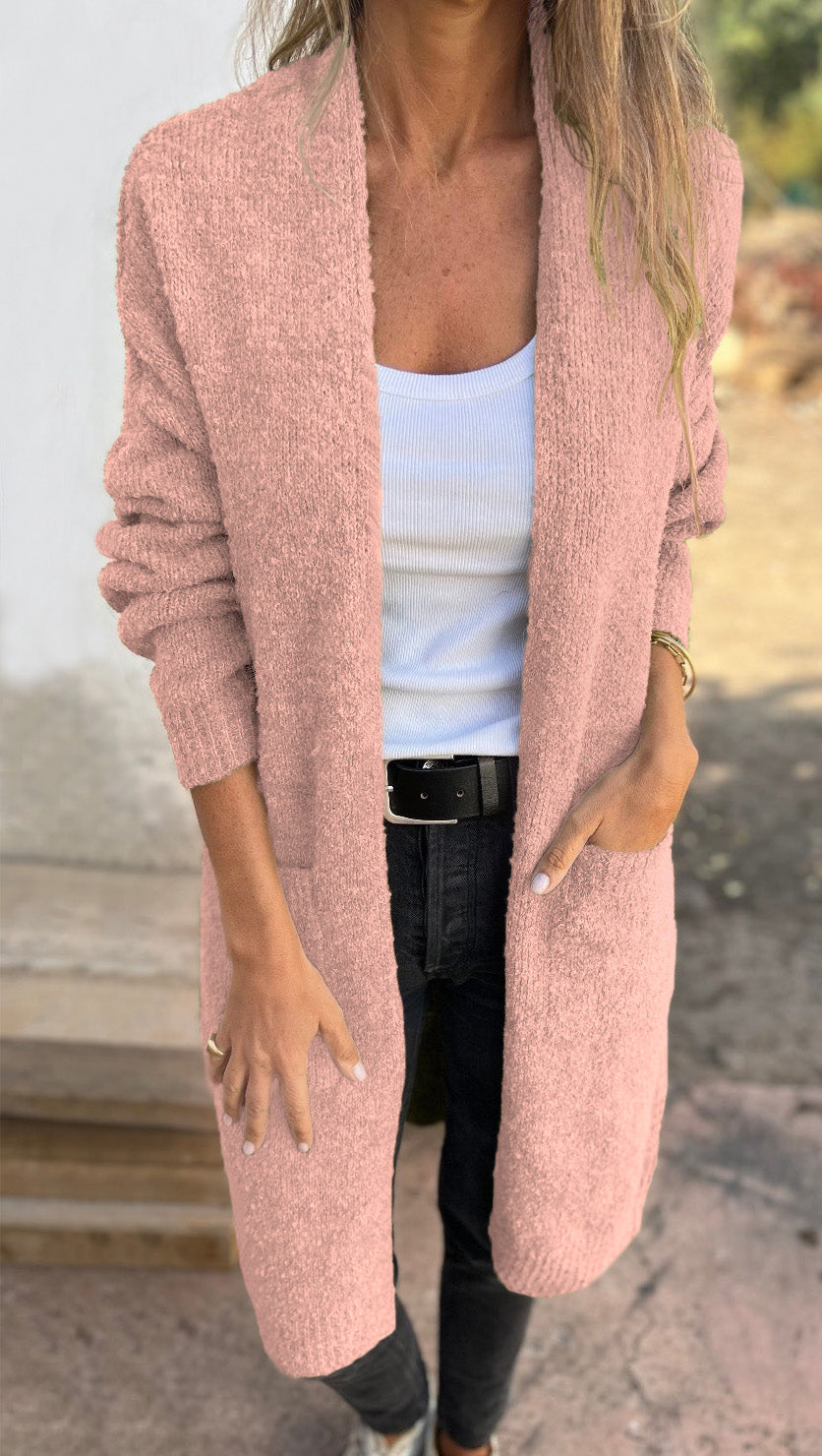 Gestrickter | übergroßer und lässiger Damenpulli mit Taschen