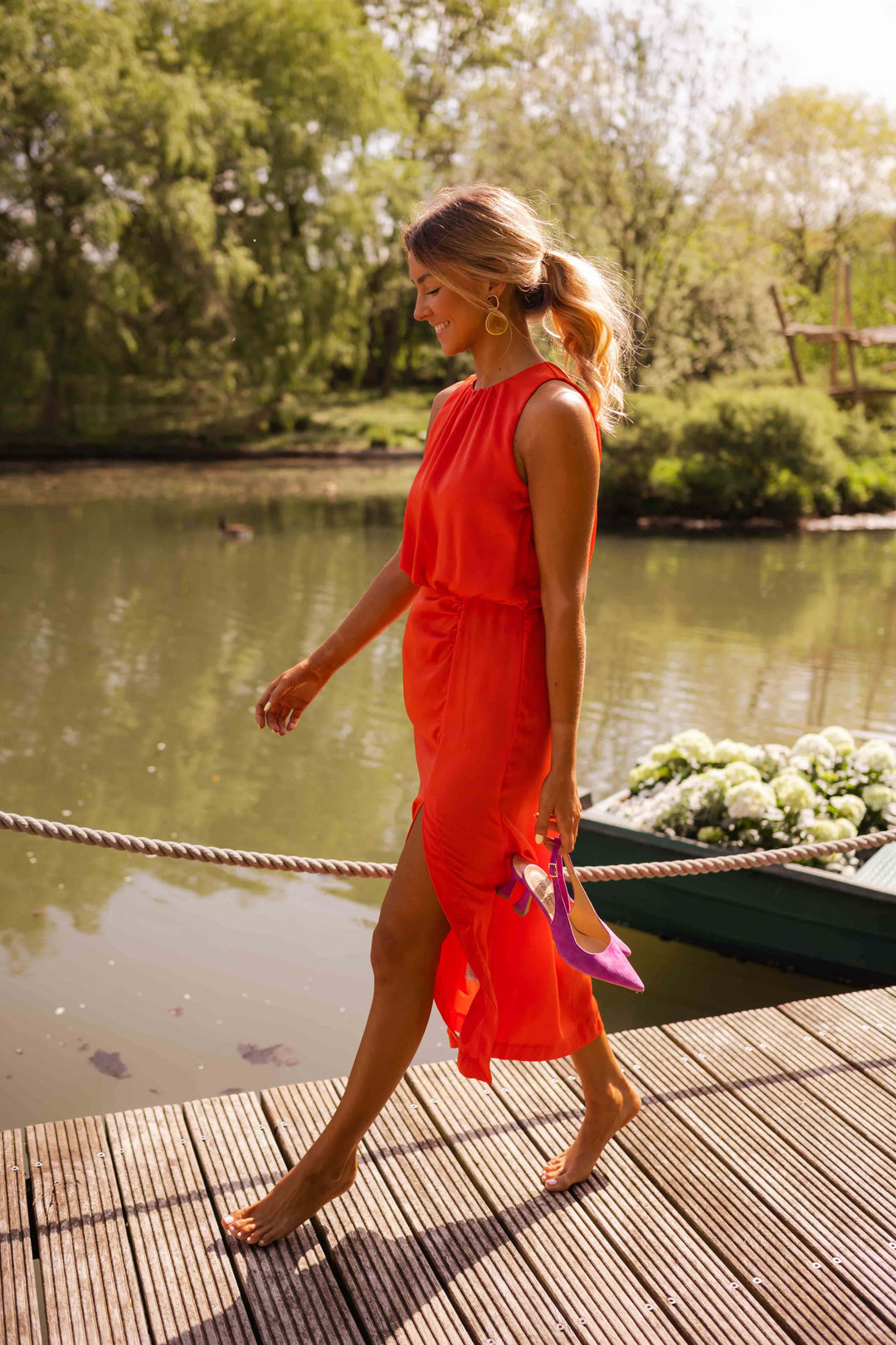 LEONIE | Elegantes Midikleid für stilvolle Sommerauftritte