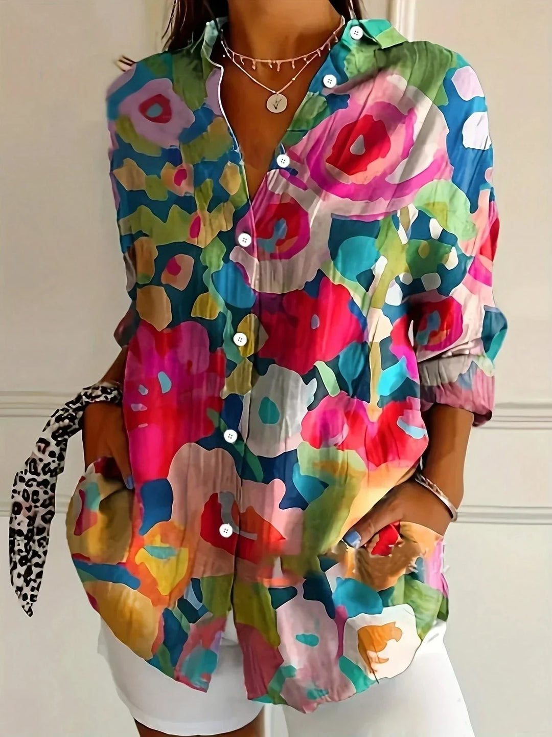 Annika | Bunte Bluse mit verspieltem Print