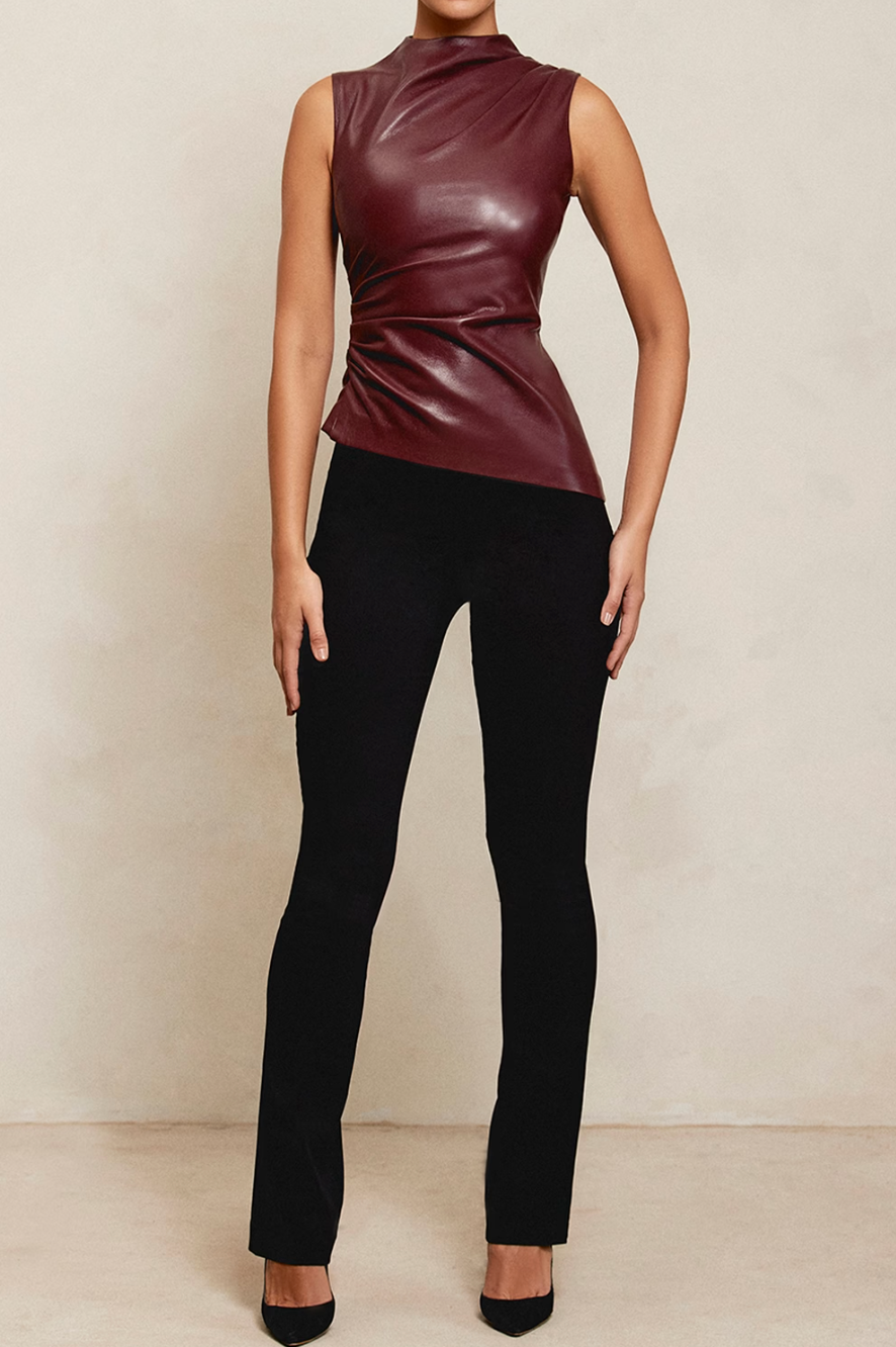 Solira | Luxuriöses Slim-Fit-Ledertop