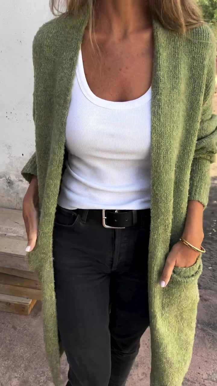Gestrickter | übergroßer und lässiger Damenpulli mit Taschen